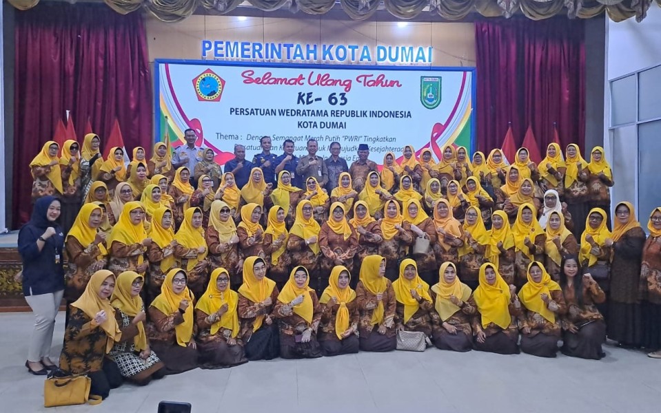 HUT PWRI ke 63, Pelindo Dumai Peduli pada Kesejahteraan Lansia