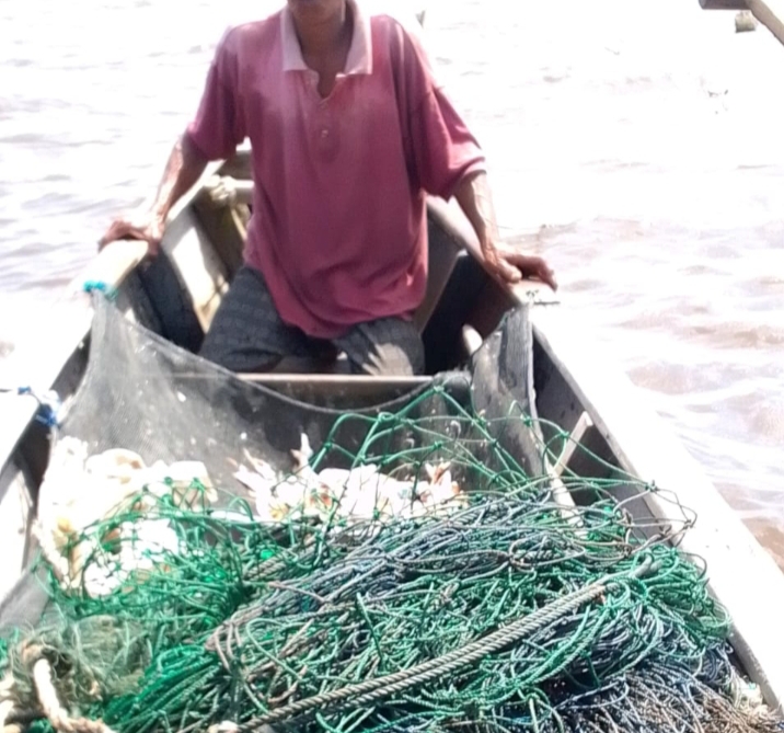 Jeritan Nelayan Akibat Hasil Melaut Tidak Memadai Diduga Akibat Perairan Tercemar, Parahnya Tiada Siapa Peduli Termasuk Pemangku Kebijakan