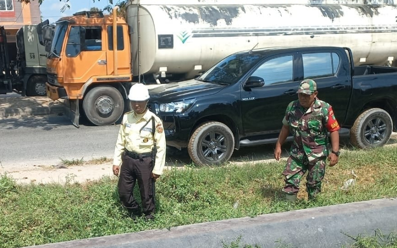 Koramil 02 Laksanakan Patroli dan Sosialisasi Keamanan Jalur Pipa di Bagan Besar Timur