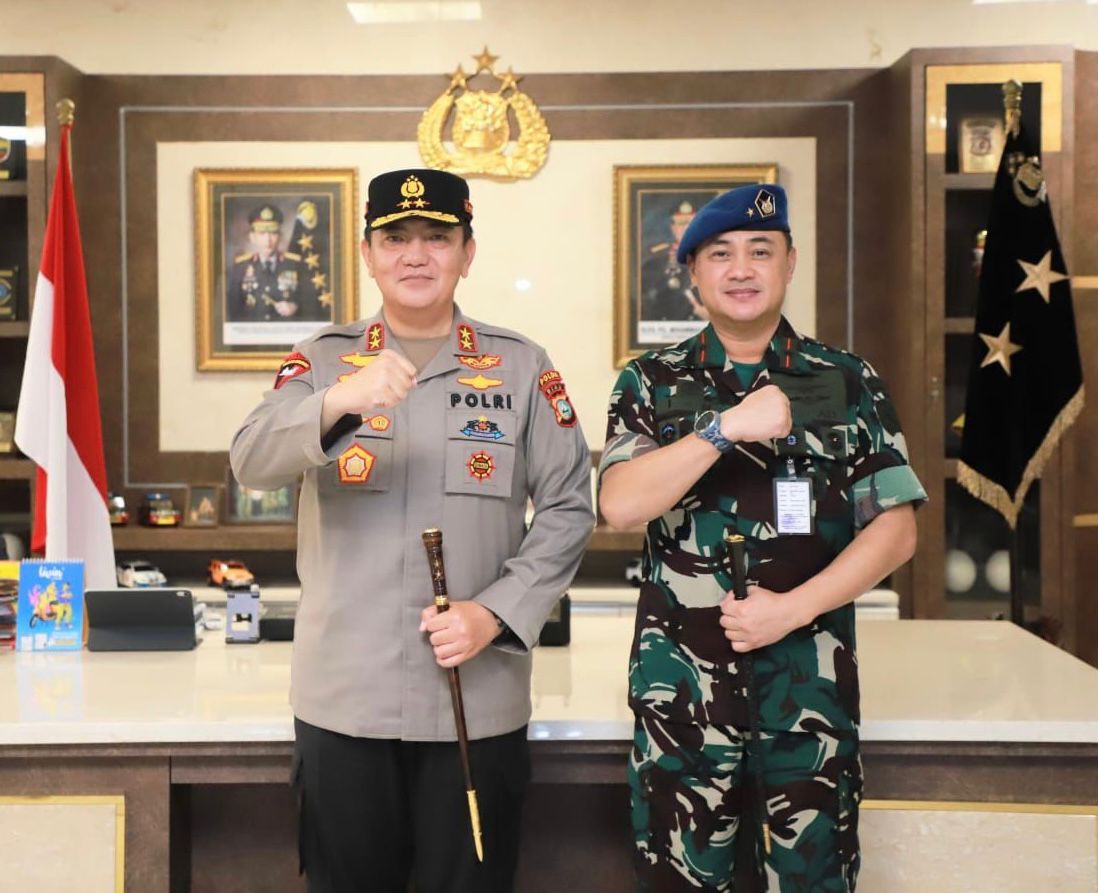 Terima Kunjungan Danlanud RSN Pekanbaru, Kapolda Riau Irjen Iqbal : Yakin, Sinergitas TNI Polri Semakin Solid