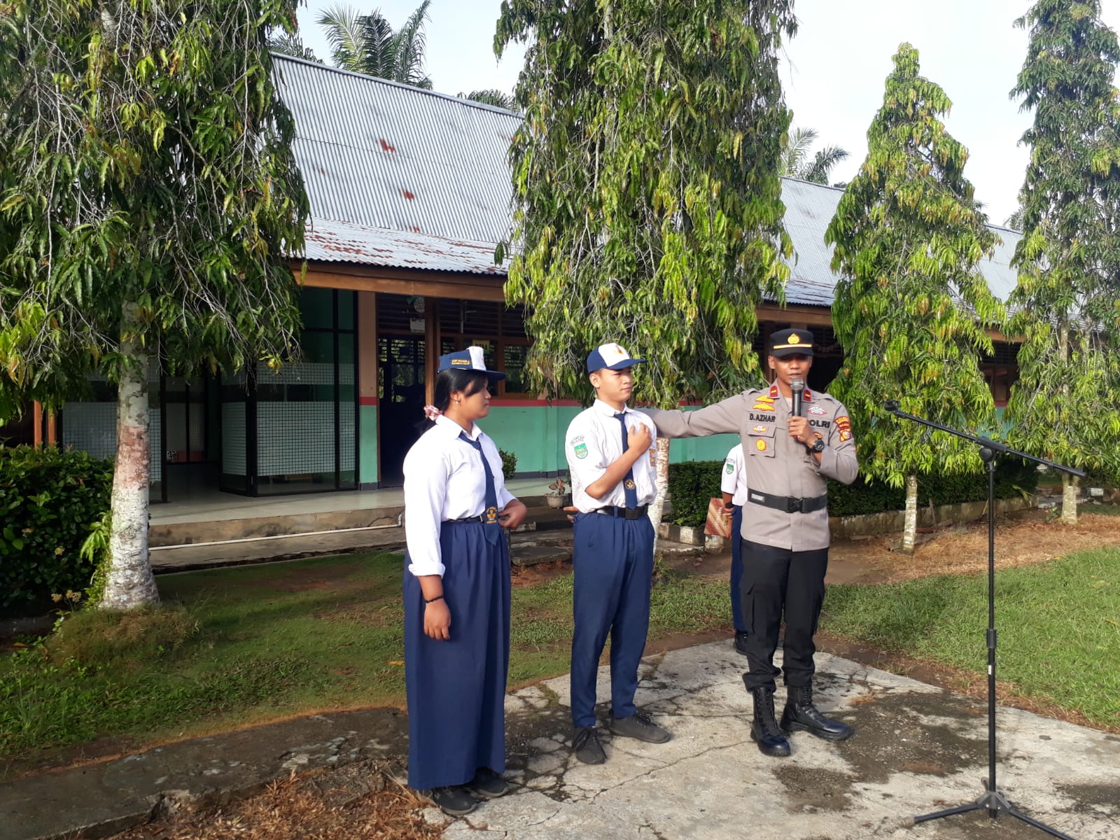 Jadi Irup Di SPMN 3 Rambahhilir, Simak Pesan Penting Kapolsek Ipda Deby Azhar SH MH