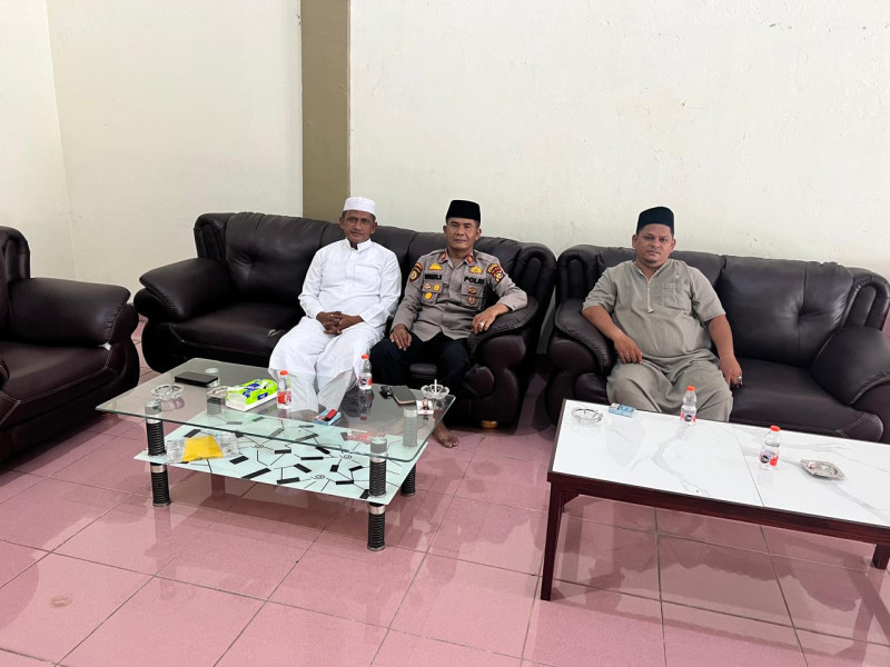 OMP-LK/24 Pilkada Damai Dan Sejuk, Polsek Tambusai Cooling System Bersama Kades dan Tokoh Masyarakat