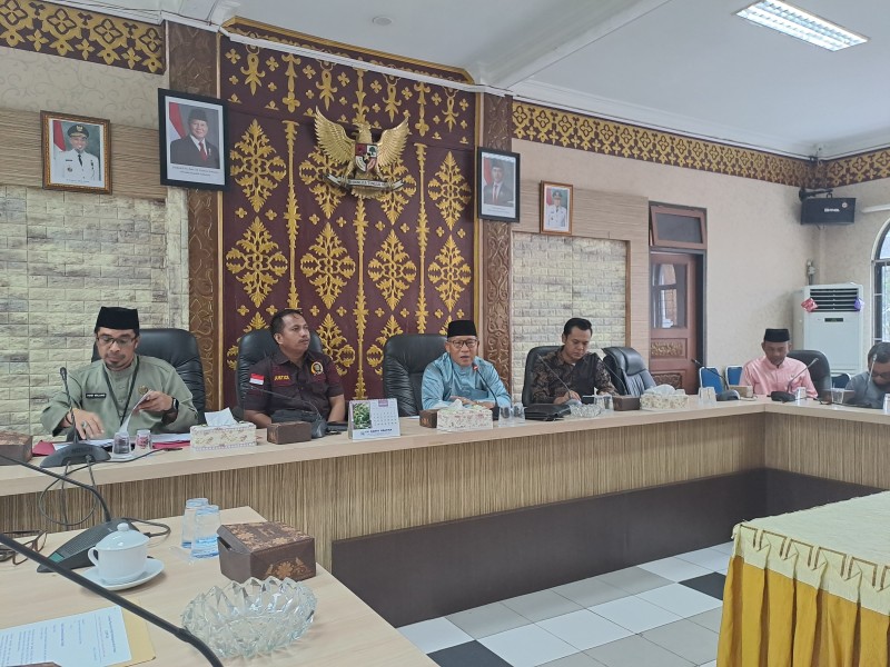 Kaget! Sebelum RDP Dimulai, Hasrizal Keluarkan Uneg-Uneg Terhadap Perilaku Koleganya di DPRD Dumai