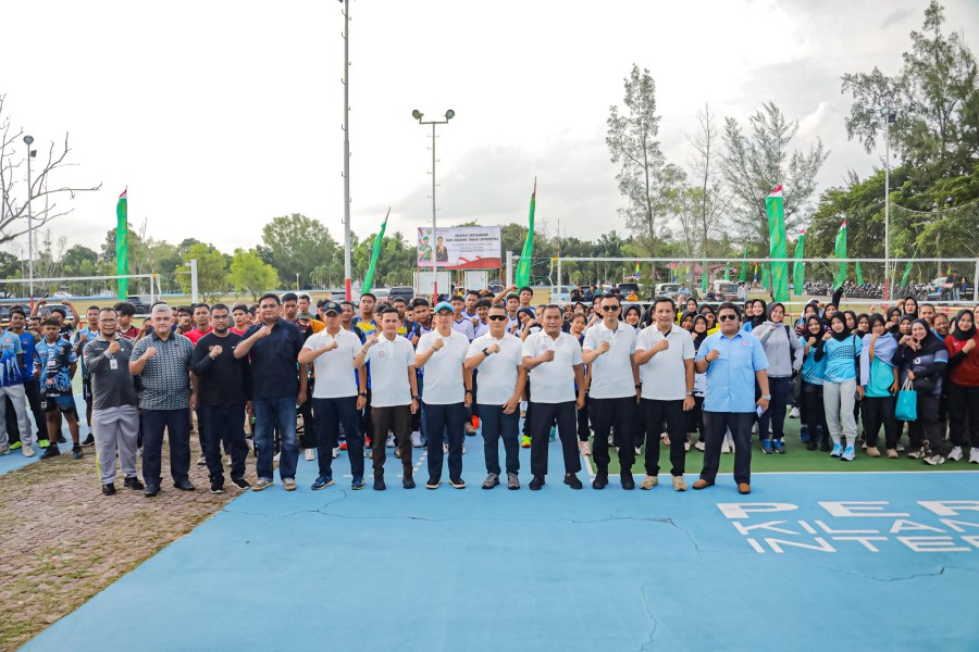 Kilang Pertamina Unit Dumai Dorong Sportivitas & Kebersamaan Lewat Turnamen Voli