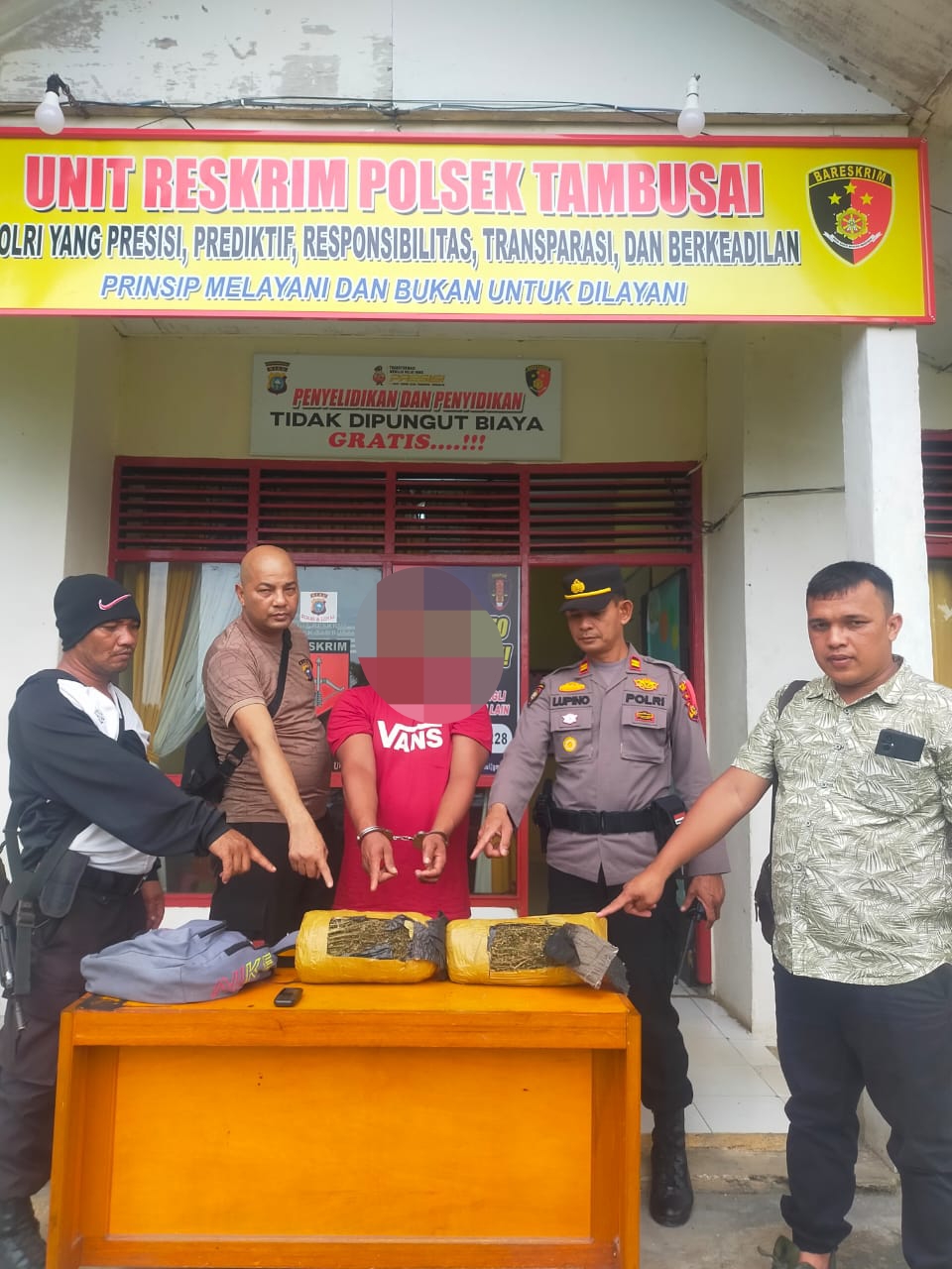 Kurir Bersama Daun Ganja Kering 1,8 Kilogram Ditangkap Personil Polsek Tambusai