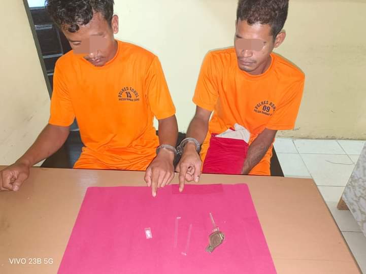 Dua Pria Pemilik Sabu Diciduk Personil Polsek Rambahsamo