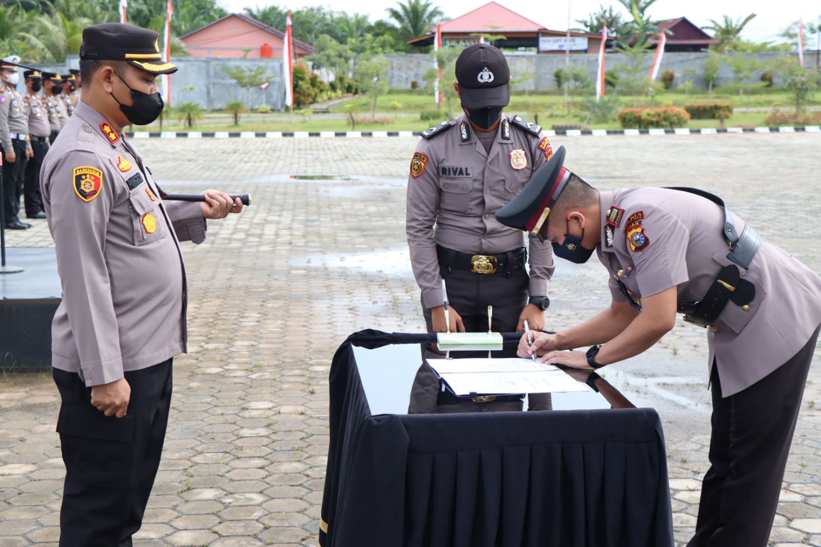 Kapolres Rohul Jadi Irup Sertijab Kapolsek Ujungbatu, Begini Pesanny
