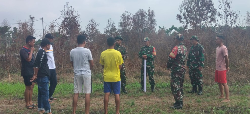 Perkuat Kesadaran Warga, Tim Mabes TNI Sosialisasikan Langkah Cepat Hadapi Karhutla di Meranti