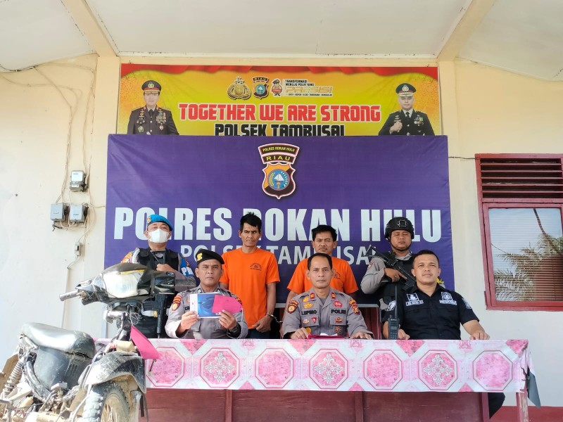 Personil Polsek Tambusai Amankan Dua Pria Dalam Kasus Pencurian Hewan Ternak Sapi