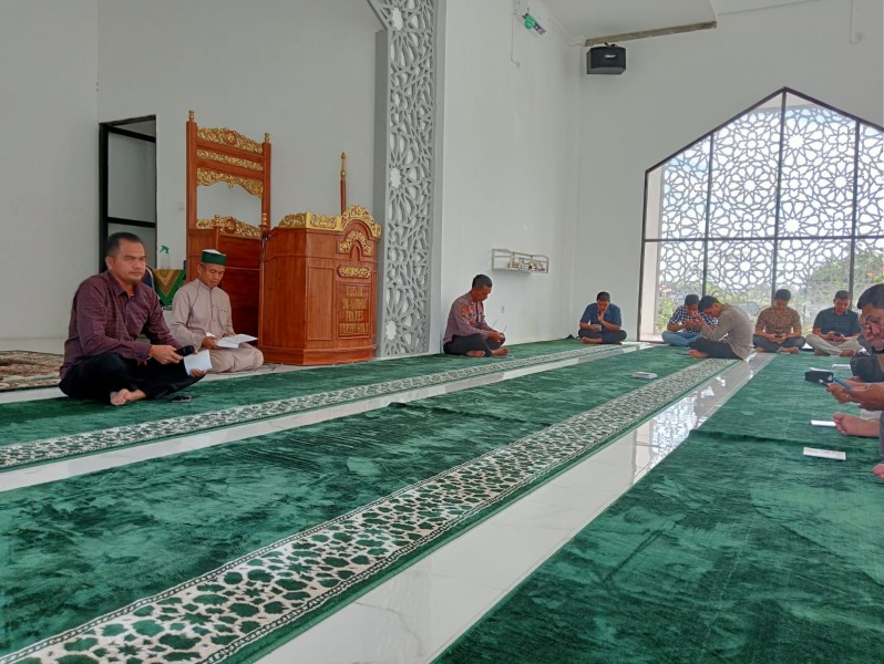 Ibadah Bentuk Karakter Polri, Polres Rohul Pimpin Giat Binrohtal