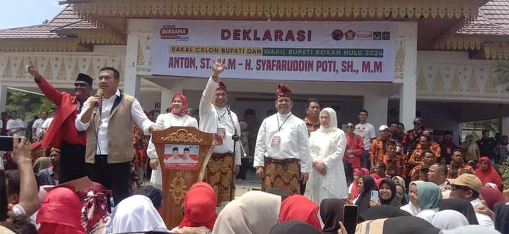 Ribuan Massa Hadiri Deklarasi Pasangan Anton ST MM- Syafaruddin Poti SH MM