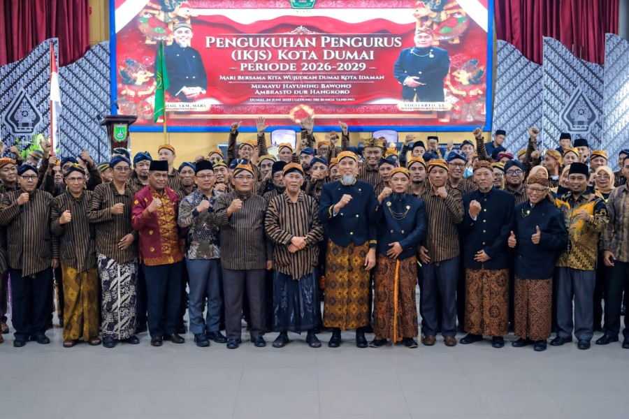Wali Kota Paisal Lantik Pengurus IKJS Kota Dumai, Sugiyarto Resmi Pimpin Organisasi