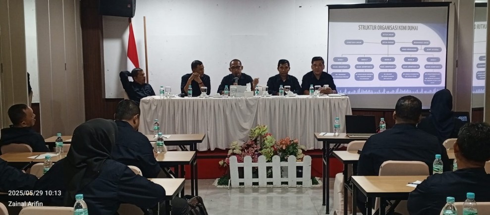 Pimpin Rapat Pleno KONI Kota Dumai, Agustiawan ST Sampaikan Pesan Penting