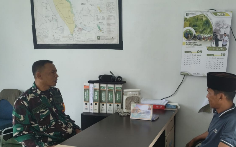 Babinsa Batu Teritip Jalin Komsos, Perkuat Sinergi TNI dengan Masyarakat