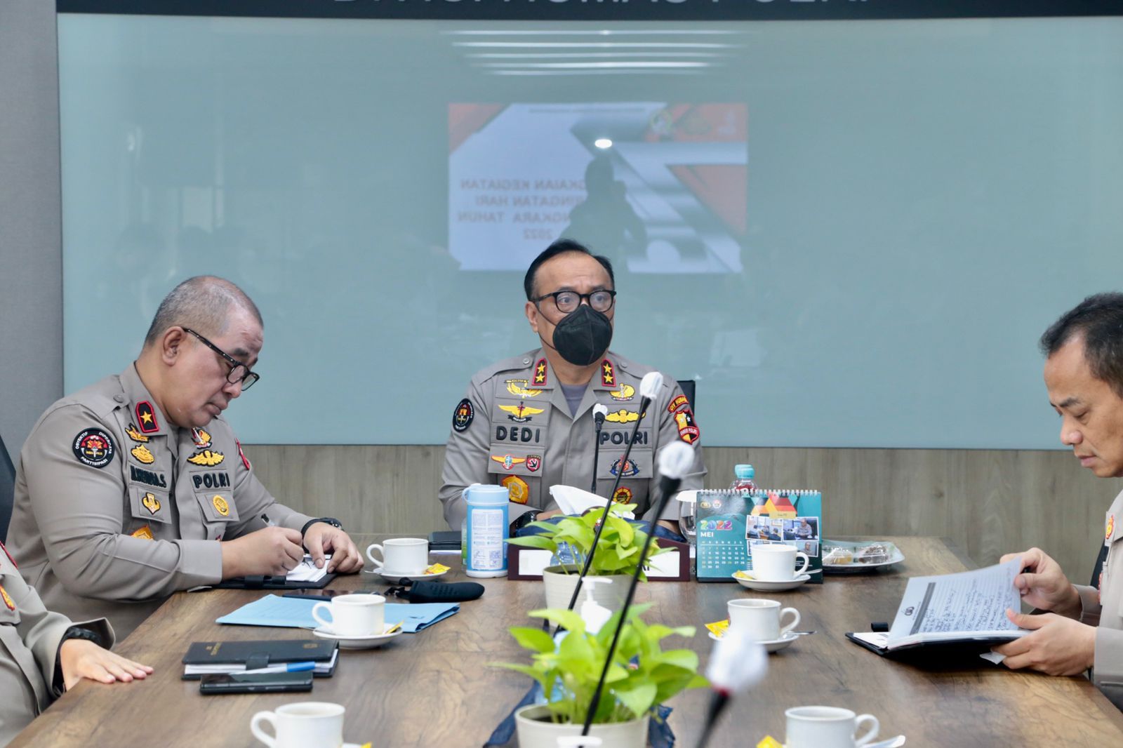 Sambut Hari Bhayangkara 2022, Polri Gelar Lomba Menembak Bersama Pati TNI-Polri dengan Insan Pers