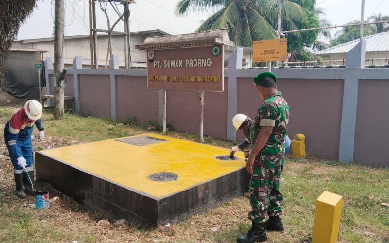 Babinsa Koramil 01/Dumai Patroli Keamanan Jalur Pipa Gas PT PGN