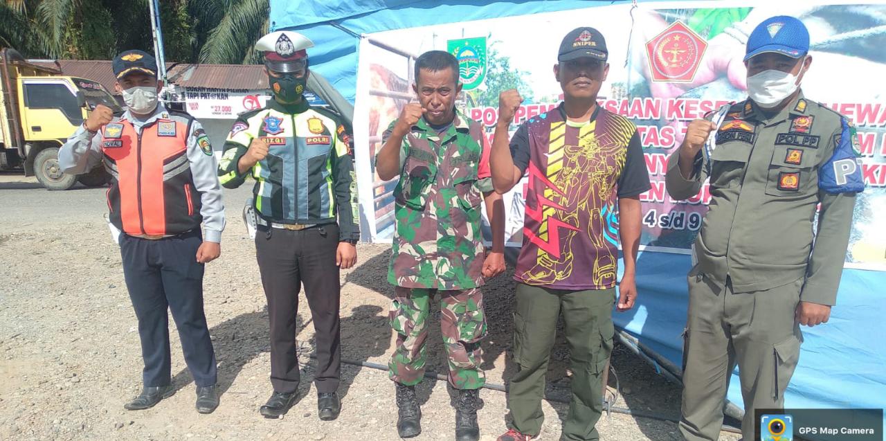 Pengawasan Di Pos Perbatasan Kabupaten Cegah Penyebaran Virus PMK Pada Hewan Ternak