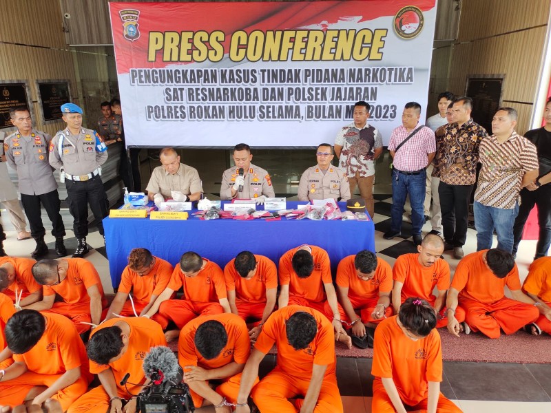 Kapolres Rohul Pimpin Press Release Pengungkapan Kasus Narkotika Satres Narkoba Dan Polsek Jajaran Selama Bulan Mei Tahun 2023