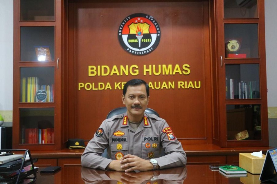 Dalam Rangka Operasi Zebra 2023, Ditlantas Polda Kepri Berikan Sosialisasi Dan Penindakan Kepada Pelanggar Lalu Lintas Sebanyak 698 Pelanggaran