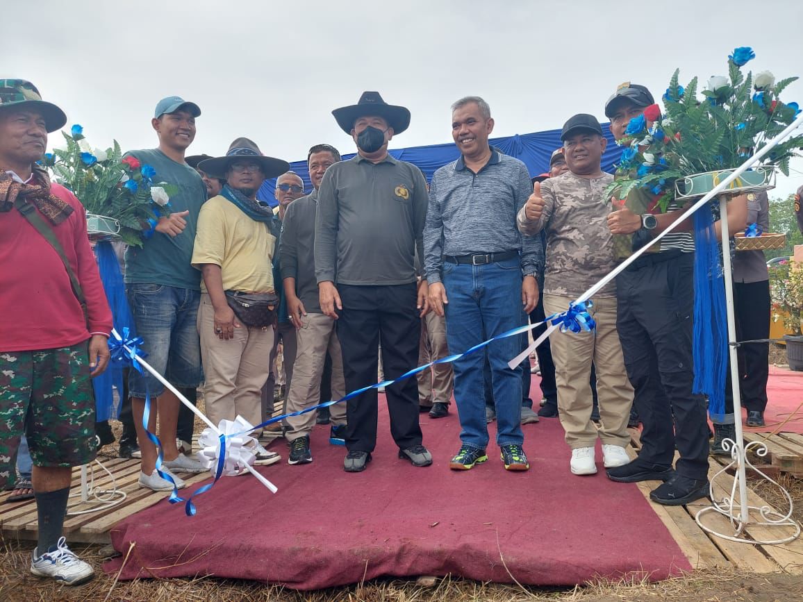 Memperingati HUT Bhayangkara ke 76, Porbi Riau Gelar Safari Berburu Babi di Desa Bukit Ranah