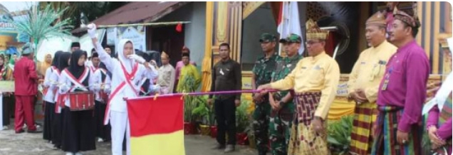 Bupati Inhil HM Wardan Secara Resmi Buka Pawai Ta’ruf Dan Bazar MTQ Tingkat Kecamatan Sungai Batang