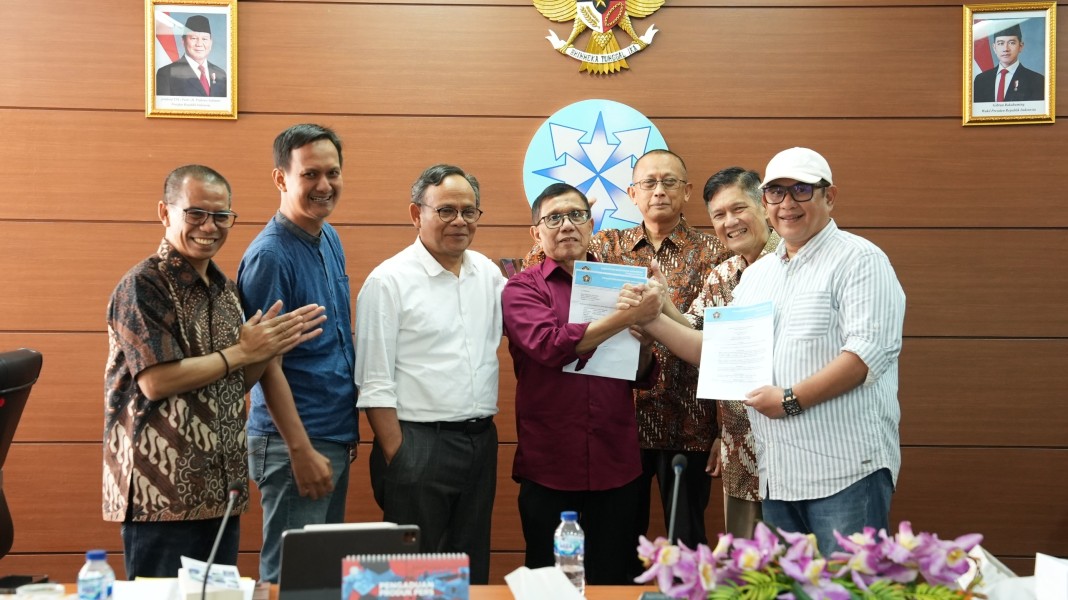 PWI Akhirnya Tandatangani Panitia Bersama Kongres Persatuan, Disaksikan Dewan Pers