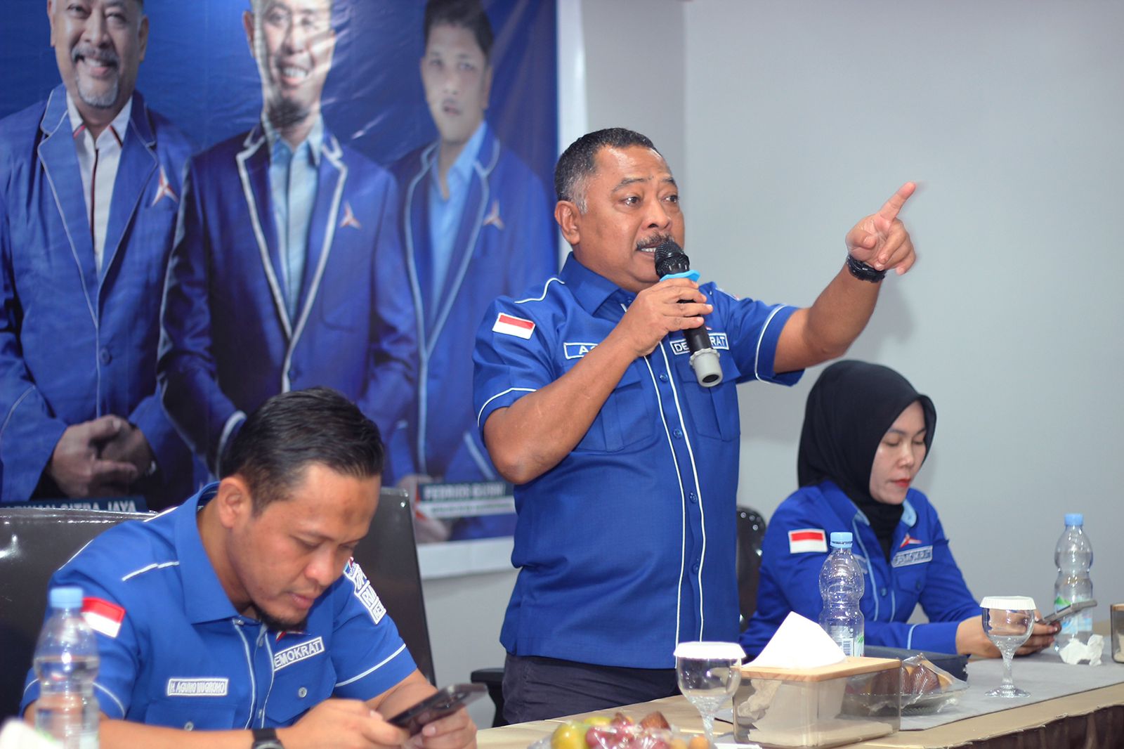 Sekretaris DPD Demokrat Riau : Tidak Ada Putusan Hakim Mengembalikan Keanggotan Asri Auzar