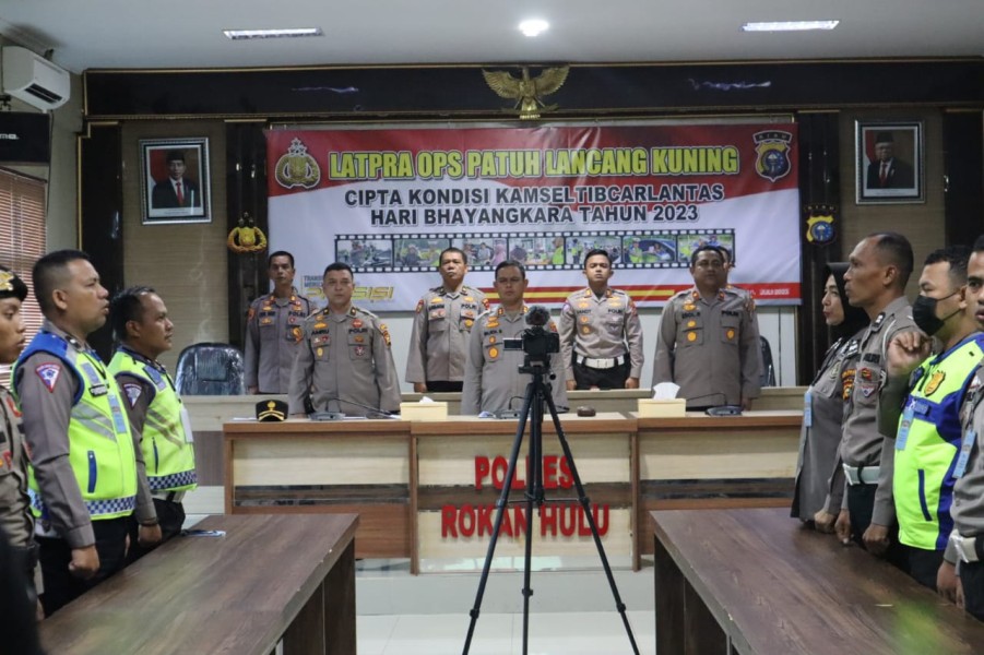 Lat Pra Ops Patuh Lancang Kuning 2023 Polres Rohul Dibuka Kapolres AKBP Budi Setiyono SIK MH