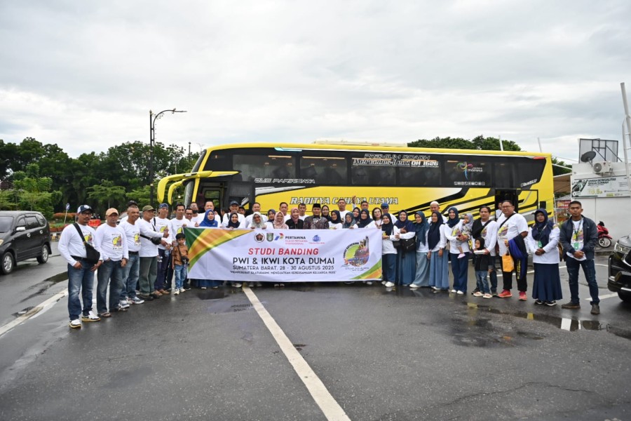 Go To Sumbar, Wawako Sugiyarto Lepas Keberangkatan Rombongan PWI Kota Dumai