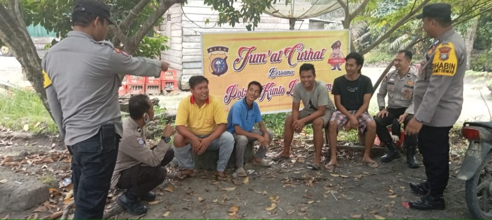 Wujudkan Situasi Aman Dan Kondusif, Polsek Kunto Darussalam Gelar Jum'at Curhat
