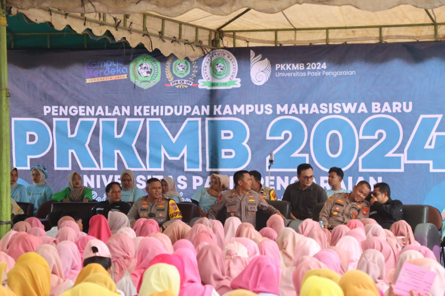 Kapolres Rohul AKBP Budi Setiyono Giat Cooling Sistem Bersama Ribuan Mahasiswa Dan Civitas Akademika UPP Wujudkan Pilkada 2024 Aman dan Kondusif