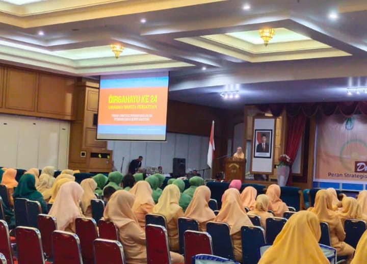 Dihadiri Bupati RoHul H Sukiman Sempena HUT Ke 24, DPW Rohul Berikan Piagam Penghargaan
