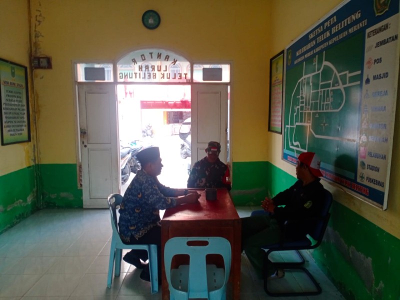Komsos Babinsa Koramil 06/Merbau Pererat Silaturahmi dan Persatuan Warga Kampung Pancasila