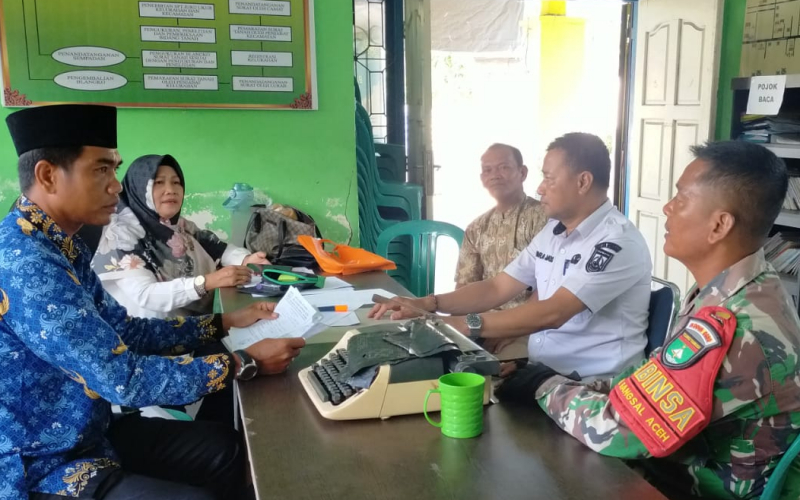 Komsos Jadi Sarana Babinsa Pantau Kondisi Wilayah Secara Langsung