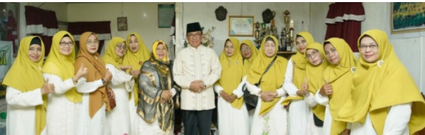 Sambut Tahun Baru Islam 1445 H, Bupati HM Wardan Dan Ketua Muslimat NU Inhil Hj Zulaikhah Menghimbau Orang Rua Menjaga Anaknya Terpapar Perilaku LGBT