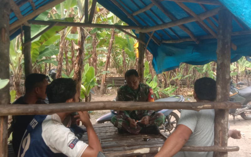 Sertu Ramli Jalin Silaturahmi, Ajak Warga Mundam Jaga Kamtibmas