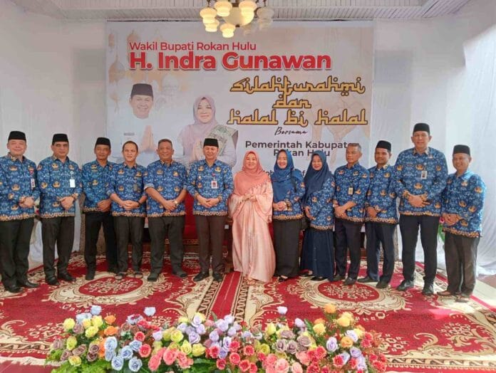 Gelar Halal Bi Halal Di Rumah Dinas Bupati Rokan Hulu H Sukiman Dan Wakil Bupati H Indra Gunawan