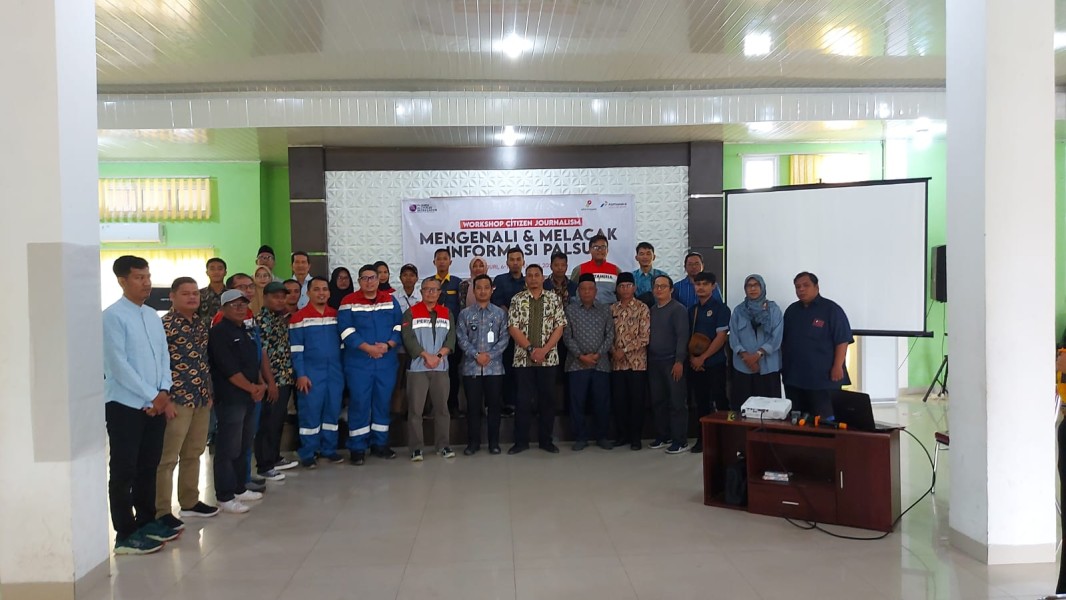 AJI Pekanbaru Dan PHR Paparkan Risiko Peredaran Informasi Palsu Bagi Perangkat Desa di Kecamatan Bathin Solapan