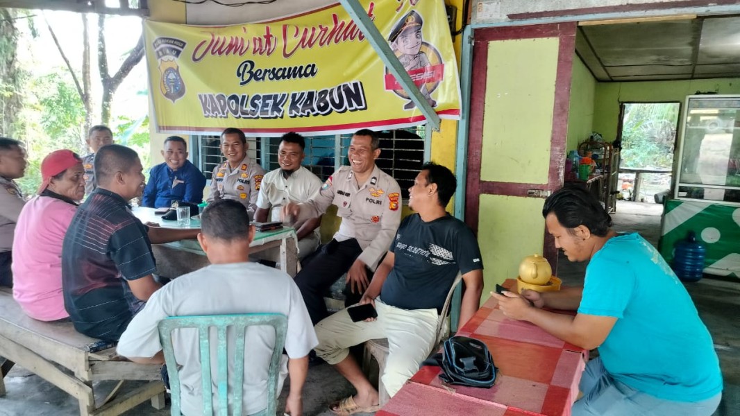 AKP Aguswandi SH Pimpin Giat Jumat Curhat Polsek Kabun Management Dan Pengurus PUK F SPTI PMKS PT Giga Putra Perkasa