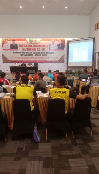 Wakili Walikota Dumai H. Paisal, SKM., MARS, Asisten II Syafrinaldi, S.Sos, M.Si Resmi Buka Musrokot KONI Ke-IV