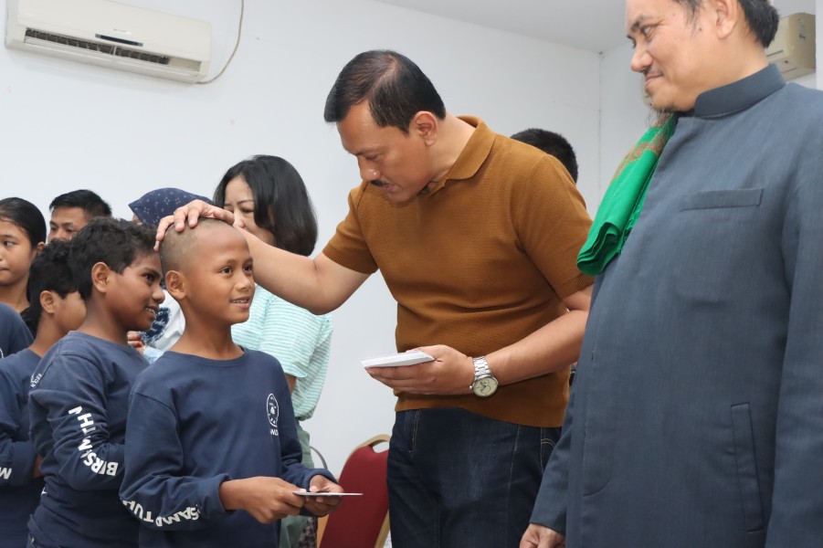 Jelang Hari Bhayangkara Ke-79, Bidhumas Polda Kepri Hadirkan Senyum Anak Panti Lewat Kunjungan dan Doa Bersama
