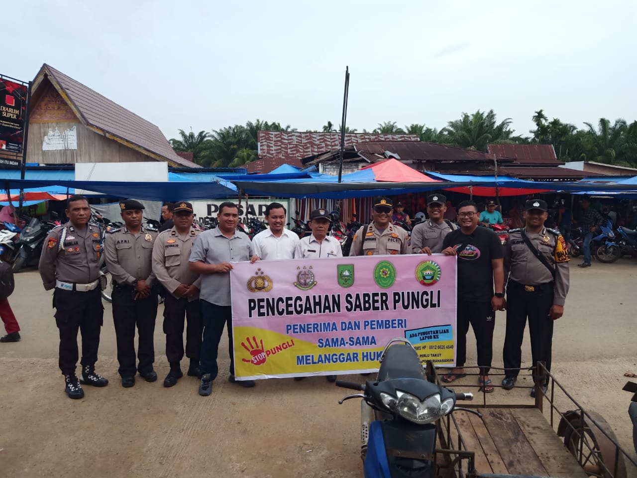 Cegah Pungutan Liar, Kapolsek Rambahsamo Bersama Personil Sambang Dan Patroli Ke Pasar DU SKPA Rambah Utama 