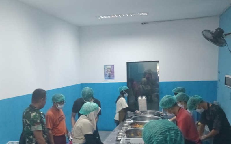 Program Makanan Bergizi Gratis Sasar 1.483 Penerima di Sukajadi dan Bintan