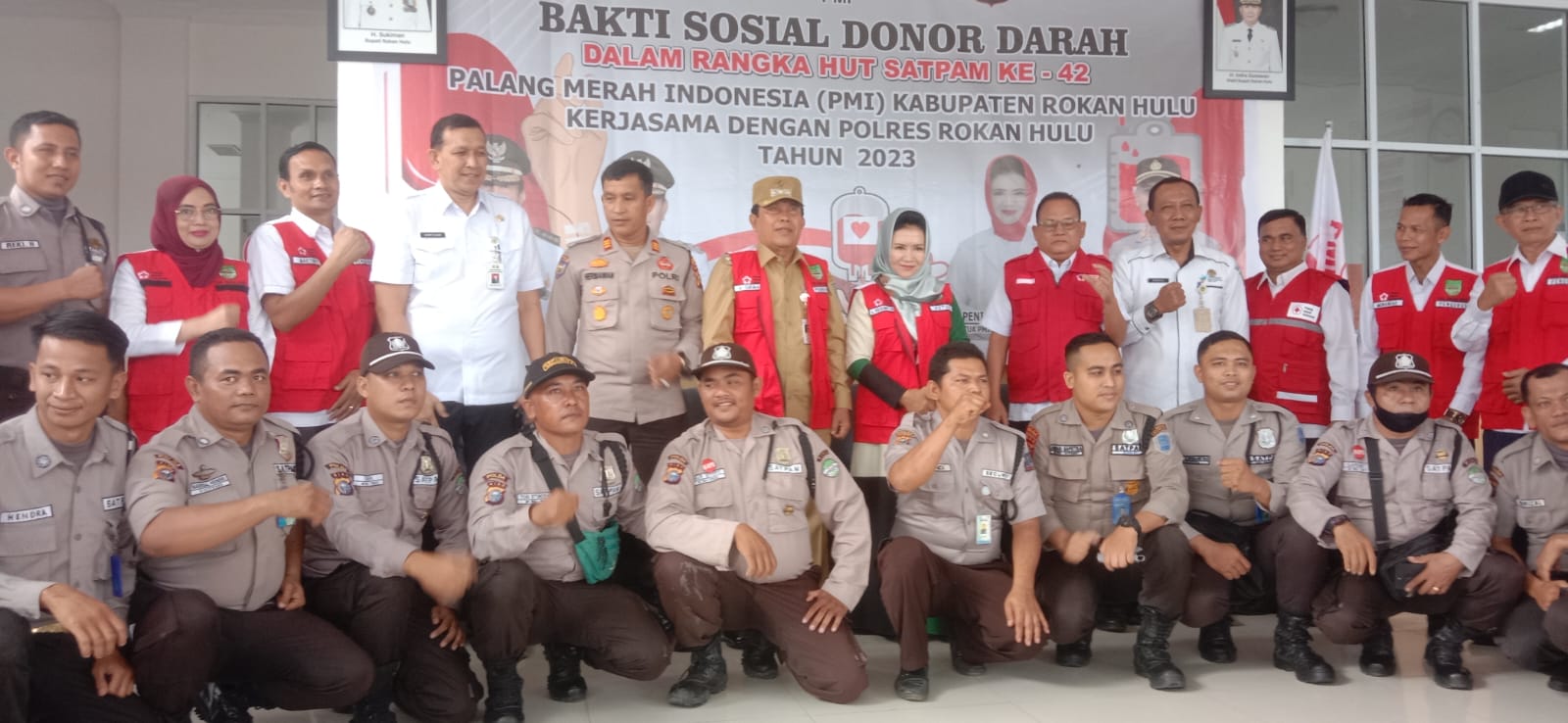 Wujud Peduli Kesehatan Masyarakat,  Bupati  H Sukiman, Buka Giat Donor Darah Polres Rohul dan PMI