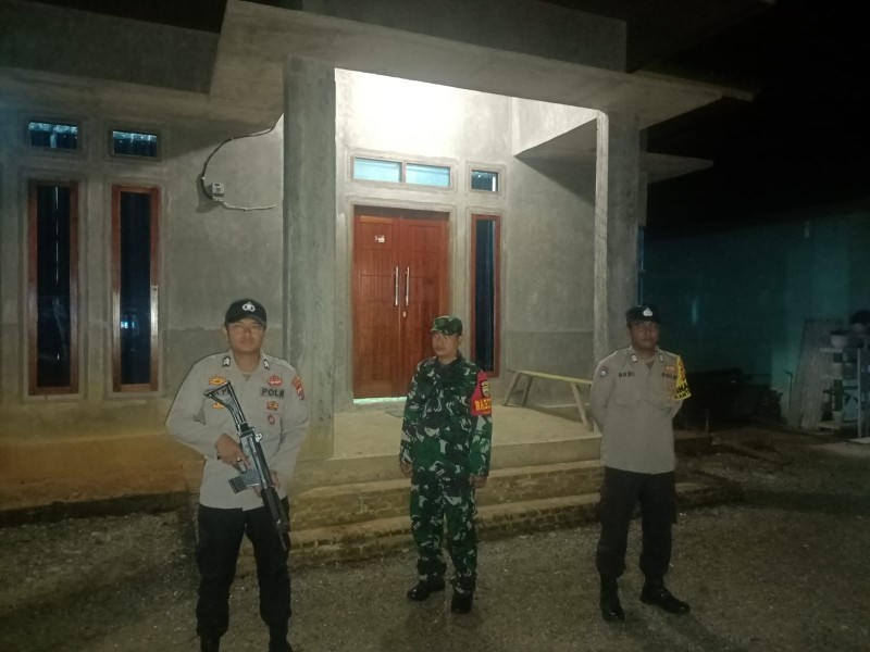 Sinergitas TNI - Polri Dalam Tugas, Personil Polsek Rokan IV Koto Patroli Himbauan Harkmtibmas