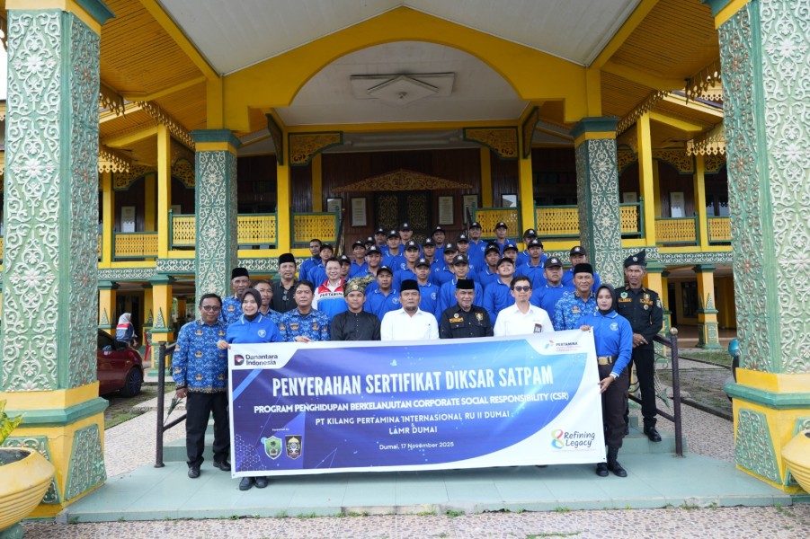 Serahkan Sertifikat Satpam Garda Pratama, Bukti Kilang Pertamina Dumai Peduli