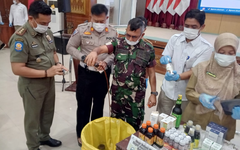 Balai POM Dumai Musnahkan Produk Ilegal, TNI dan Pemko Kompak Dukung Gerakan ABSO