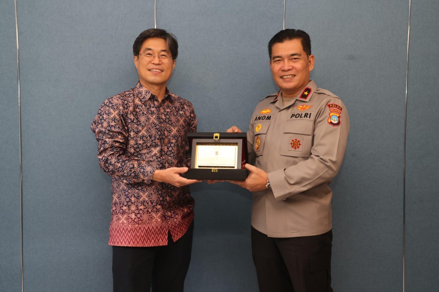 Bahas Sinergi Cegah TPPO dan Rokok Ilegal, Wakapolda Kepri Terima Dirjen KOTRA