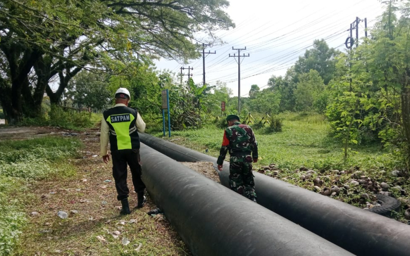 TNI dan Pertamina Edukasi Warga Soal Keamanan Jalur Pipa Minyak di Dumai