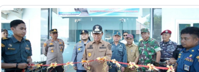 Bupati Inhil HM Wardan Resmikan Fasilitas Pelabuhan Kuala Gaung